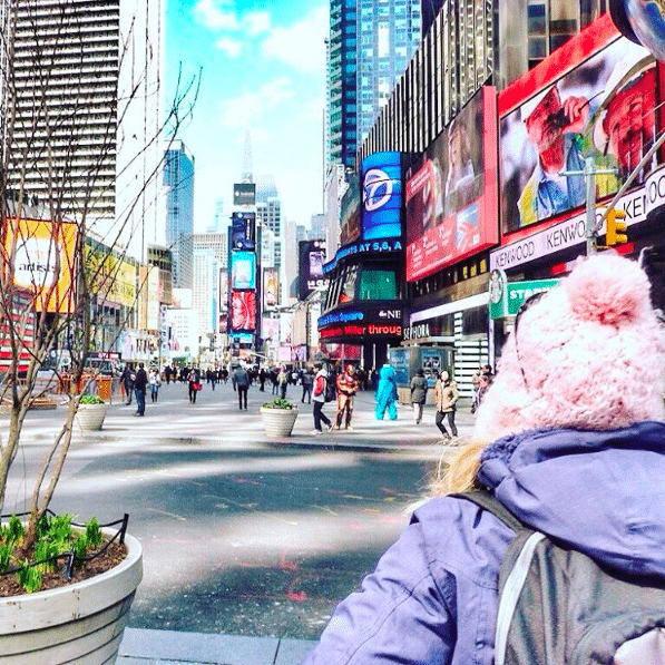 times-square-laura-new-york-travellers