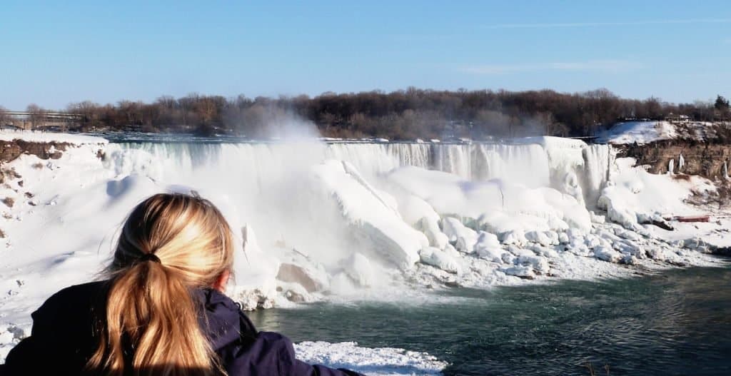 chutes-du-niagara-hiver
